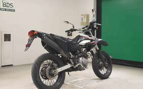 HONDA XR230 MOTARD MD36