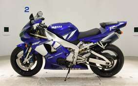 YAMAHA YZF-R1 2001 RN04