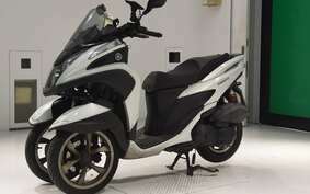 YAMAHA TRICITY 125 SE82J