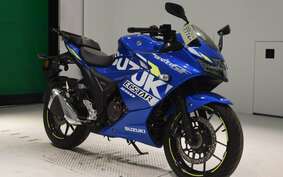 SUZUKI GIXXER 250 SF