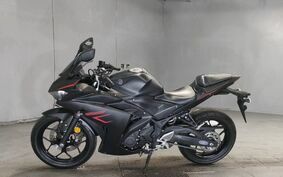 YAMAHA YZF-R25 RG10J