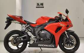 HONDA CBR1000RR 2007 SC57