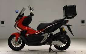 HONDA ADV150