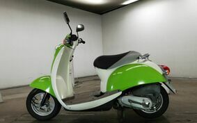 HONDA CREA SCOOPY AF55