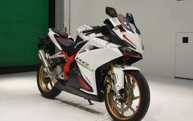 HONDA CBR250RR A MC51