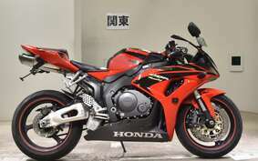 HONDA CBR1000RR 2007 SC57