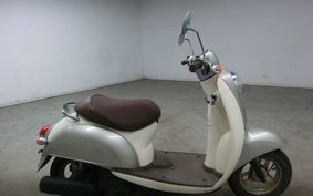 HONDA CREA SCOOPY I AF55