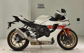 YAMAHA YZF-R1 2022 RN65J