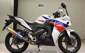 HONDA CBR125R JC50