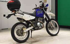 SUZUKI DJEBEL 250 XC SJ45A