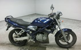 SUZUKI BANDIT 250 GJ77A