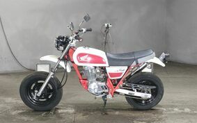 HONDA APE 100 HC07