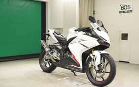 HONDA CBR250RR A MC51