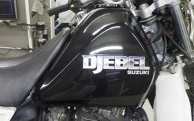 SUZUKI DJEBEL 200 (DR200SE) SH42A