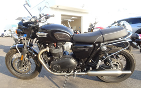TRIUMPH TRIUMPH BONNEVILLE T100 2022 DAD70G
