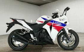 HONDA CBR250R MC41