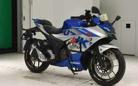 SUZUKI GIXXER 250 SF