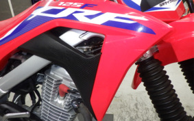 HONDA CRF125F JE03