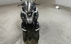 YAMAHA TRICITY 125 SE82J