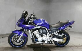 YAMAHA FZS1000 FAZER 2001 RN06