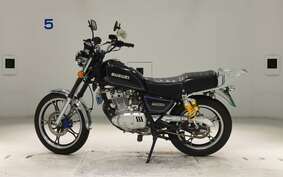 SUZUKI GN125 H