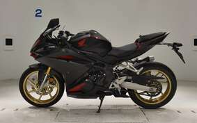 HONDA CBR250RR A MC51