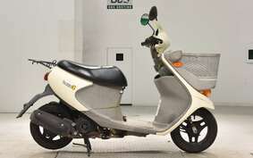 SUZUKI LET's 4 Basket CA43A