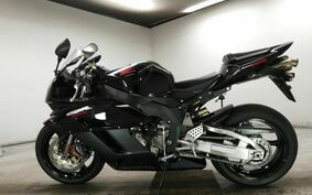 HONDA CBR1000RR 2005 SC57