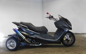 YAMAHA MAJESTY 125 TRIKE SE27