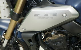 HONDA CB650R 2021 RH03