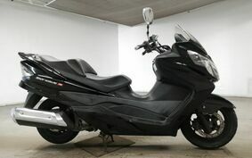 SUZUKI SKYWAVE 250 (Burgman 250) M CJ45A