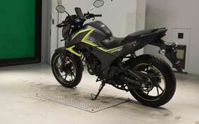 HONDA HORNET 160R KC23