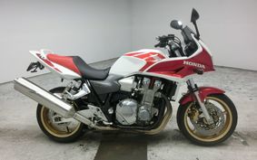 HONDA CB1300SB SUPER BOLDOR Fi 2005 SC54