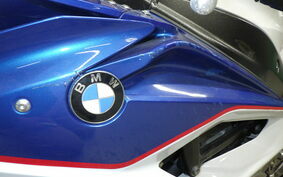 BMW S1000RR 2015