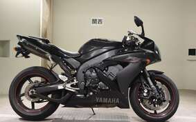 YAMAHA YZF-R1 2005 RN13