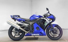 YAMAHA YZF-R6 2003 RJ05