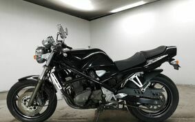 SUZUKI BANDIT 400 1989 GK75A