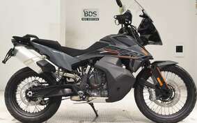 KTM 890 ADVENTURE	 2023 TS640