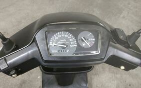 SUZUKI ADDRESS V100 CE11A