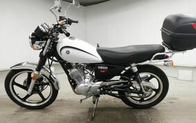 YAMAHA YB125SP PCJL