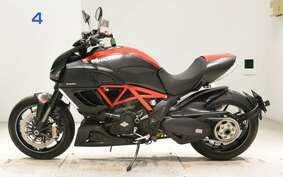 DUCATI DIAVEL Carbon 2014 G102J