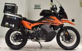 KTM 890 ADVENTURE	 2022