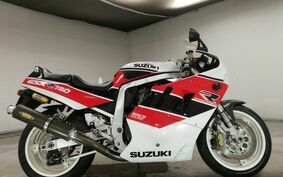 SUZUKI GSX-R750 1990 GR7AC