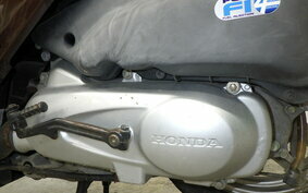 HONDA DIO CESTA GEN 2 AF68