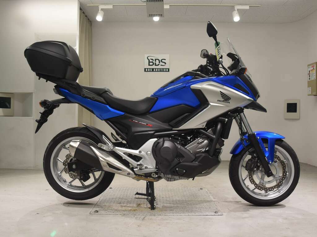 Honda nc750 фото