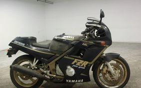 YAMAHA FZR250 2KR