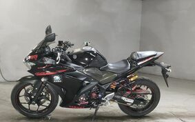 YAMAHA YZF-R25 RG10J