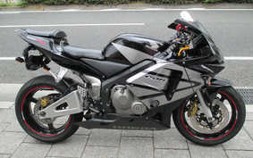 HONDA CBR600RR 2003 PC37