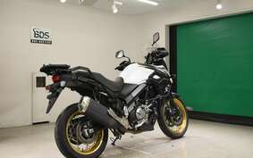 SUZUKI DL650 ( V-Strom 650 ) XTA 2021 C733A