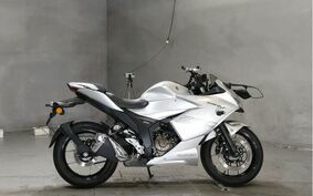 SUZUKI GIXXER 250 SF ED22B